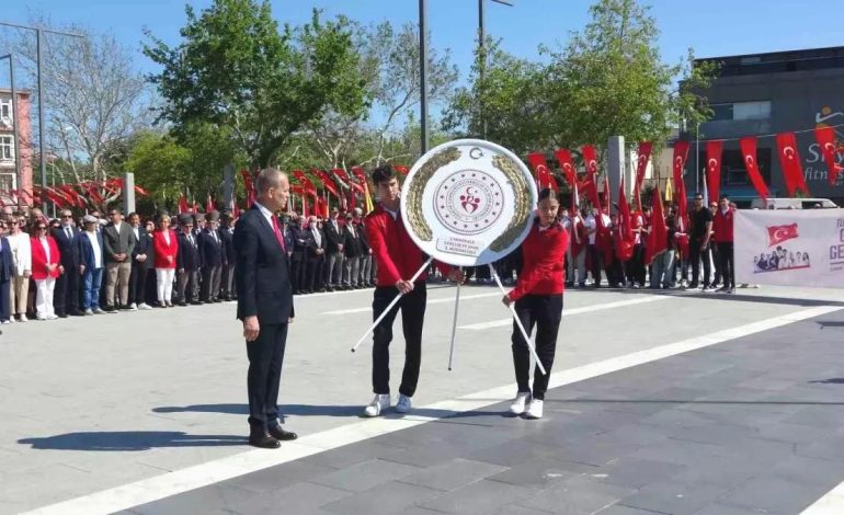 Çanakkale’de 19 Mayıs Bayramı Coşkuyla Kutlandı