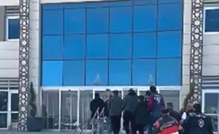 Çanakkale’de Dolandırıcılık Operasyonu: 2 Tutuklama