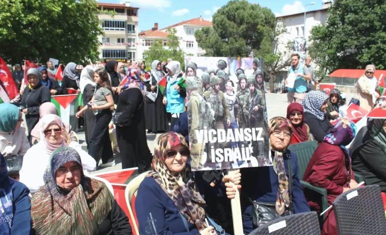 Çanakkale’de ‘Gazze’ye Ses Ver’ Konferansı Düzenlendi