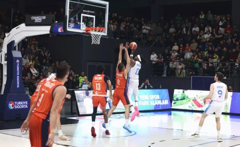 Çayırova Belediyesi Play-Off Yarı Finaline İlin Karaman Sezonu Galibiyetiyle Yükseldi