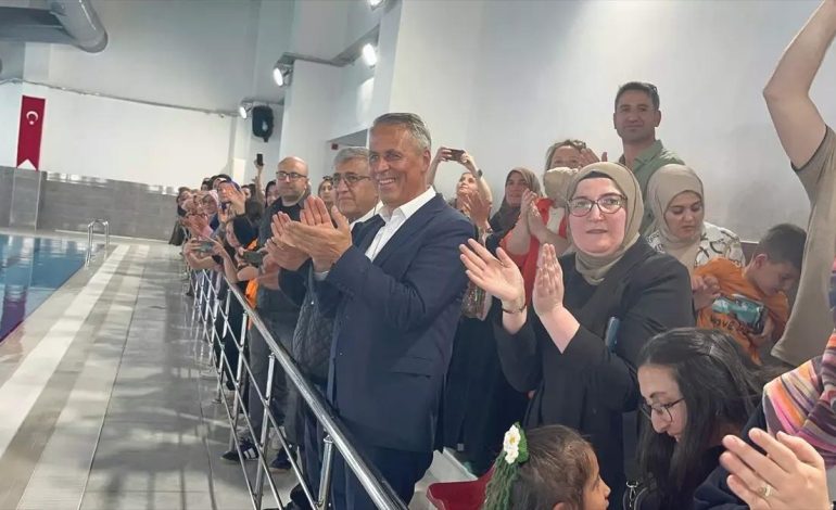 Çerkeş’te Yüzme Yarışı Coşkusu