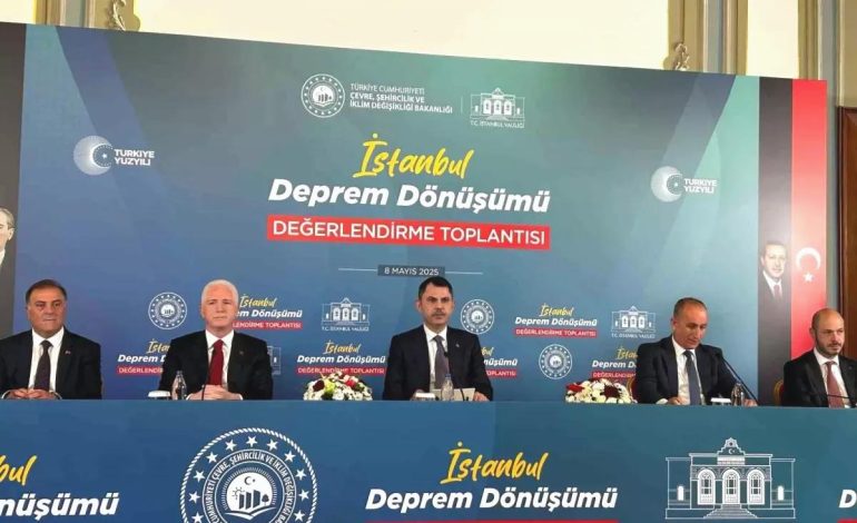 Çevre Şehircilik ve İklim Değişikliği Bakanı Kurum: “İstanbul’da acil dönüşmesi gereken 600 bin konut var”