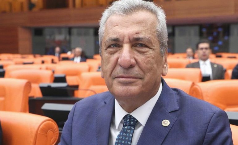 CHP’li vekilden dikkat çeken soru: 1921 Anayasası ile Cumhuriyet mi pazarlık masasında?
