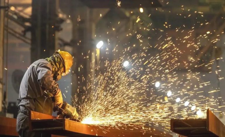 Çin’de ÜFE Nisan’da %2.7 Düştü