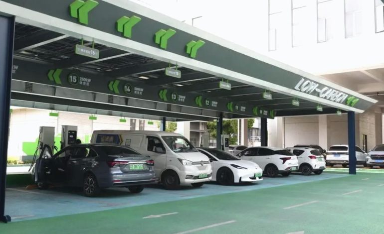 Çin’in Elektrikli Araç Şarj İstasyonları Arttı