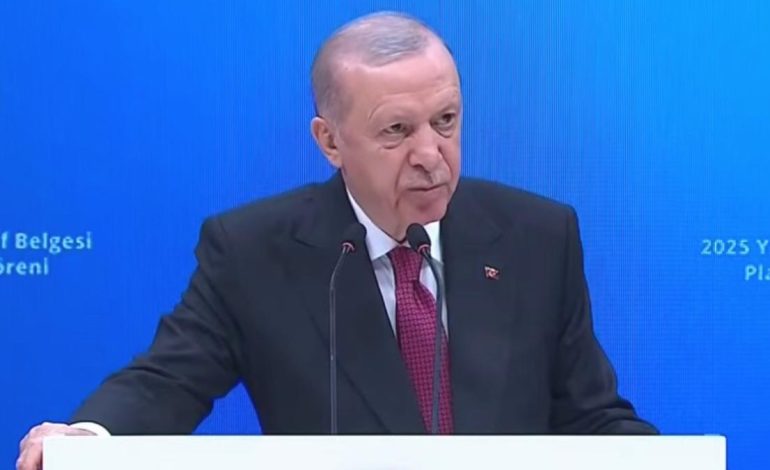 Cumhurbaşkanı Erdoğan, TOBB töreninde konuşuyor