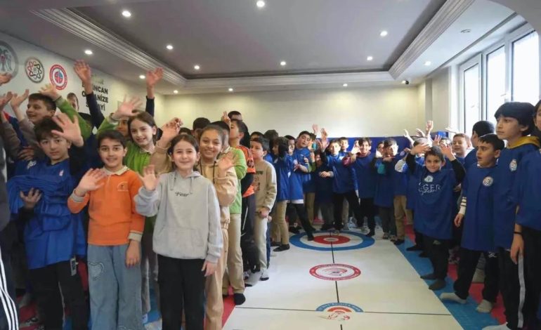 Değer Erzincan Projesi: 1254 Genç Sporla Buluştu