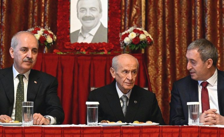 DEM ve Bahçeli istedi, Meclis Başkanı yeşil ışık yaktı