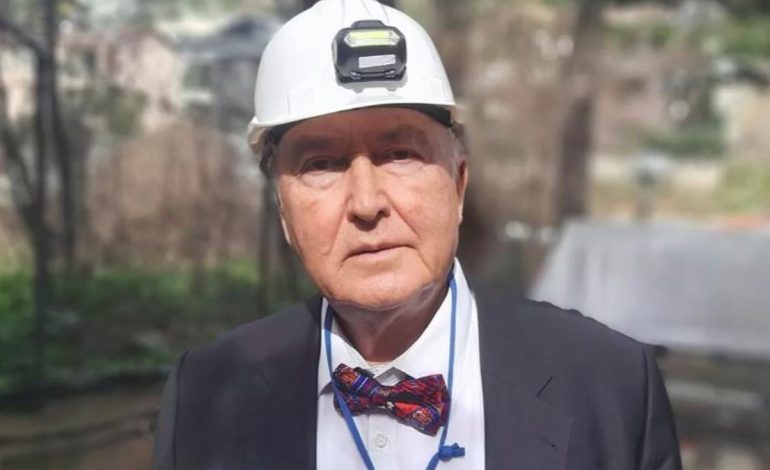 Deprem bilimci Ahmet Ercan beyin kanaması geçirdi