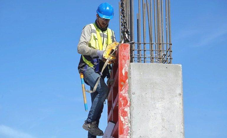 Deprem hasarlarından inşaat ustalarını da sorumlu tutacak düzenlemede sona gelindi