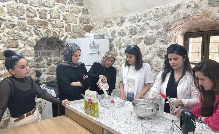 Derik’te Çölyak Farkındalık Günü Etkinliği Düzenlendi