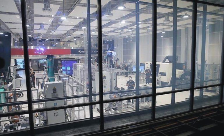 Dev boya fabrikasından kritik adım: Lokavt kararı alındı