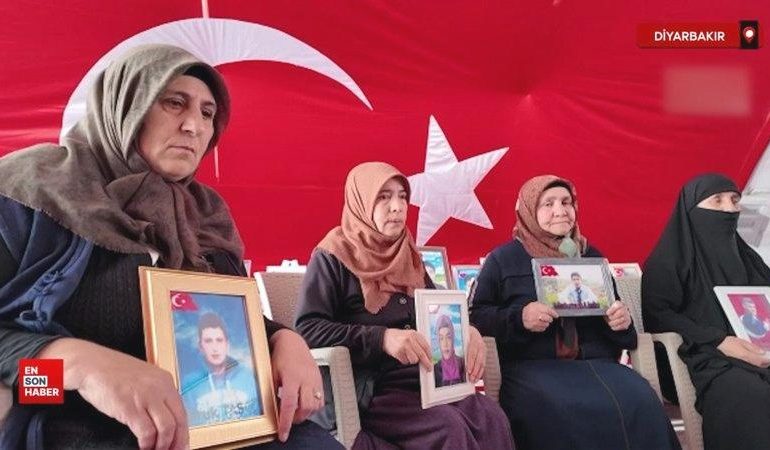 Diyarbakır annelerinin ”Anneler Günü” hasret dolu