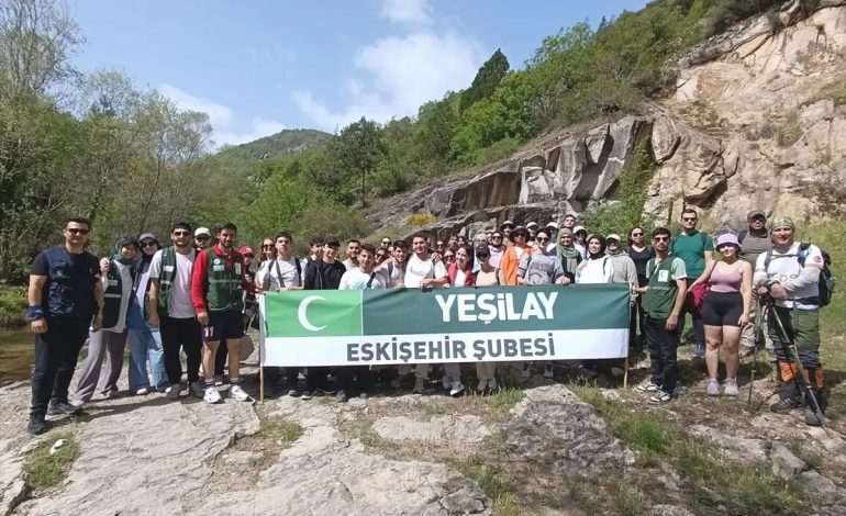 Doğa Yürüyüşü ile Sağlıklı Yaşam Vurgusu