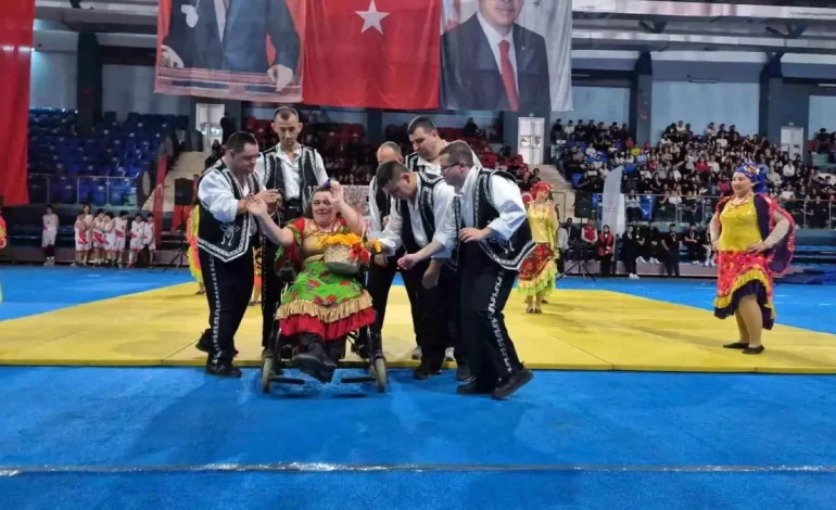 Düzce’de 19 Mayıs Gençlik ve Spor Bayramı Coşkuyla Kutlandı