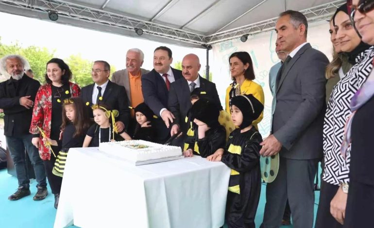 Düzce’de Dünya Arı Günü Kutlaması