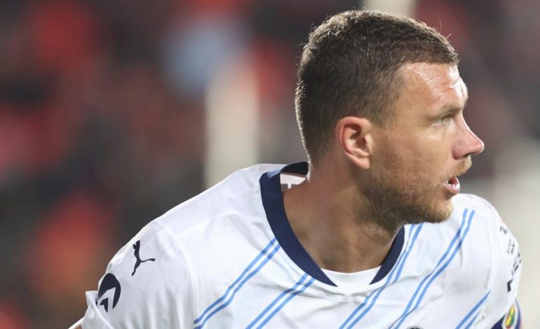 Edin Dzeko’dan çarpıcı paylaşım!
