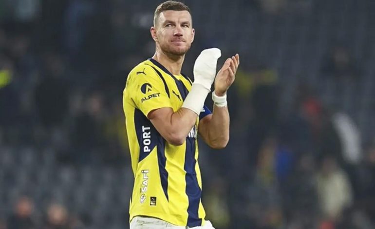 Edin Dzeko’nun geleceği için açıklama