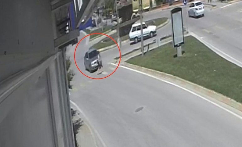 Edirne’de otomobil, yayaya çarptı: O anlar kamerada