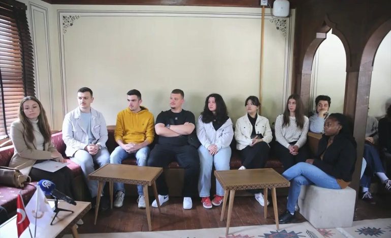 Edirne’de “Türk Dış Politikasında Balkanların Yeri ve Önemi” söyleşisi düzenlendi