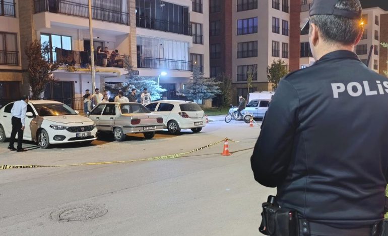 Elazığ’da aynı mahallede peş peşe silahlı olay: 2 yaralı