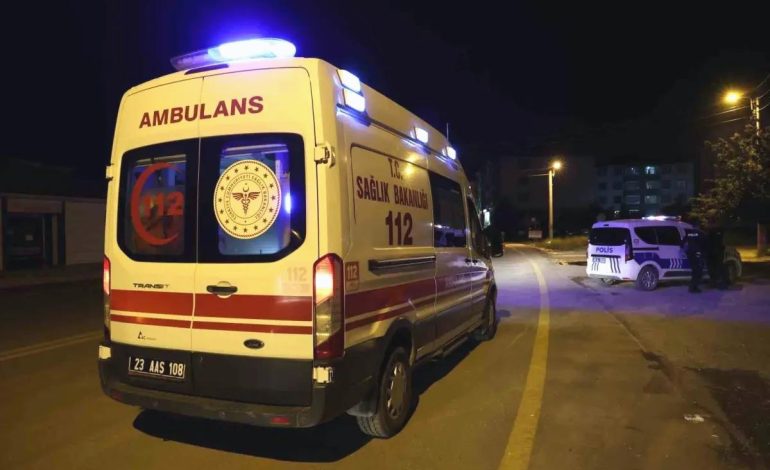 Elazığ’da Muhtarın Aracı Kurşunlandı