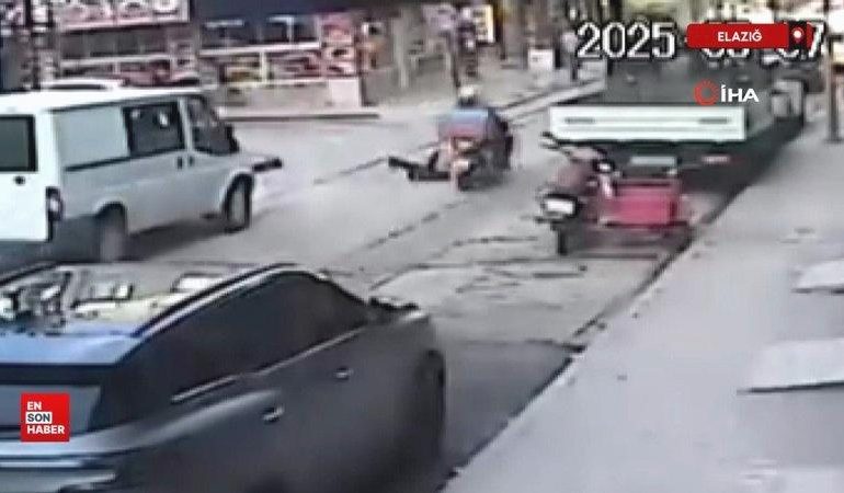 Elazığ’da yolda dengesini kaybedip düşen yaşlı adama motosiklet çarptı