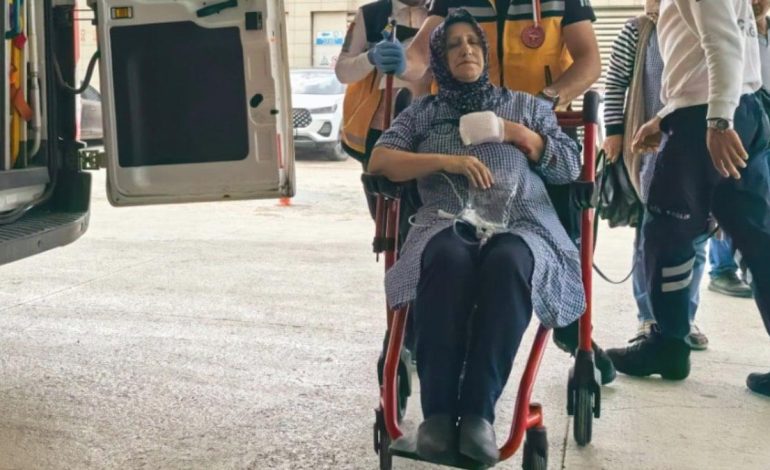 Elini makineye kaptıran işçi yaralandı