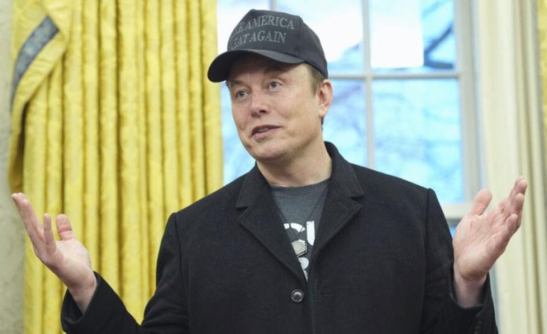 Elon Musk siyasi harcamalarını kısıyor