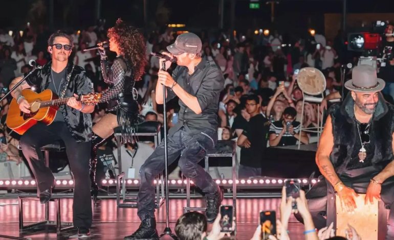 Enrique Iglesias’tan Türkiye’ye duygusal mesaj: Ezan sesini özledim