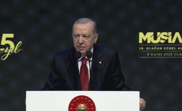 Erdoğan: Adalete olan inancın temelinden sarsıldığı bir ülkede ne yaparsanız yapın huzur ve barışı tesis edemezsiniz