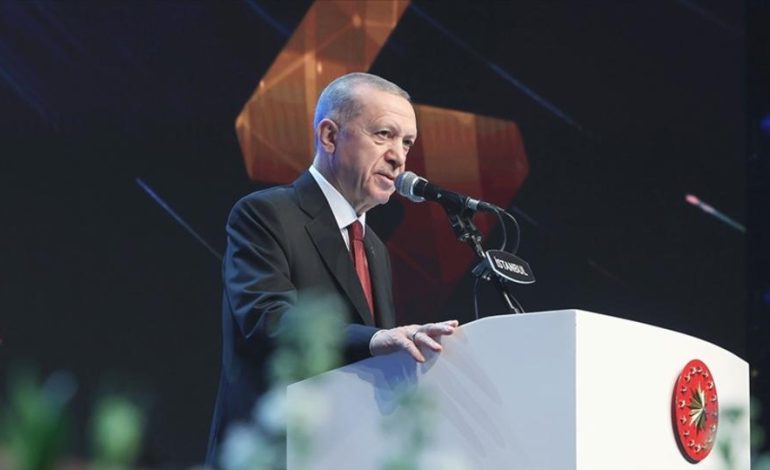 Erdoğan: Sakarya gaz sahasında da birinci fazı tamamladık