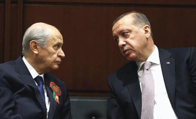 Erdoğan’ı üzecek anket! AKP’nin oy kaybı derinleşti, yüzde 30’un altını gördü