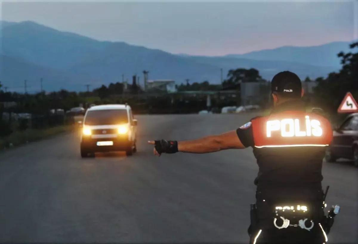 Erzincan’da 20 Aranan Şahıs Yakalandı