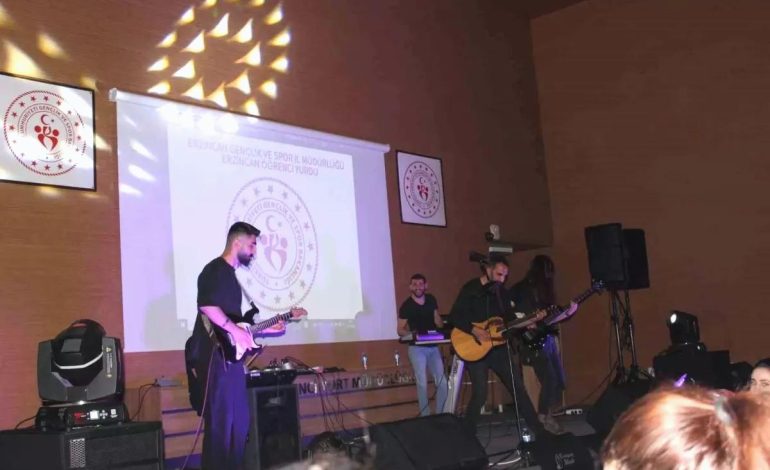 Erzincan’da Öğrenciler İçin Konser