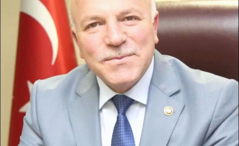 Erzurum Büyükşehir Belediye Başkanı’ndan Erzurumspor Destek Açıklaması