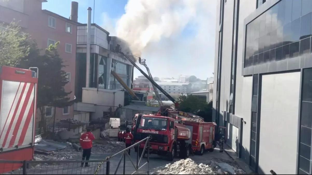 Esenyurt’ta Tekstil Fabrikasında Yangın
