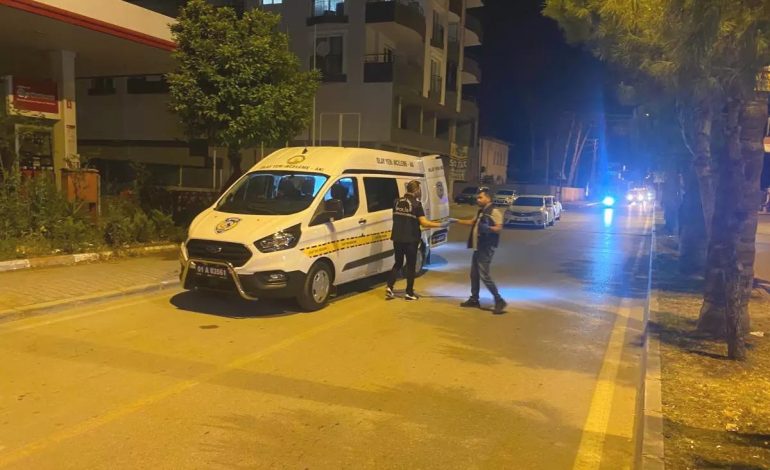 Eski Eş Kendi Kocasıyla Tartışırken Vurdu