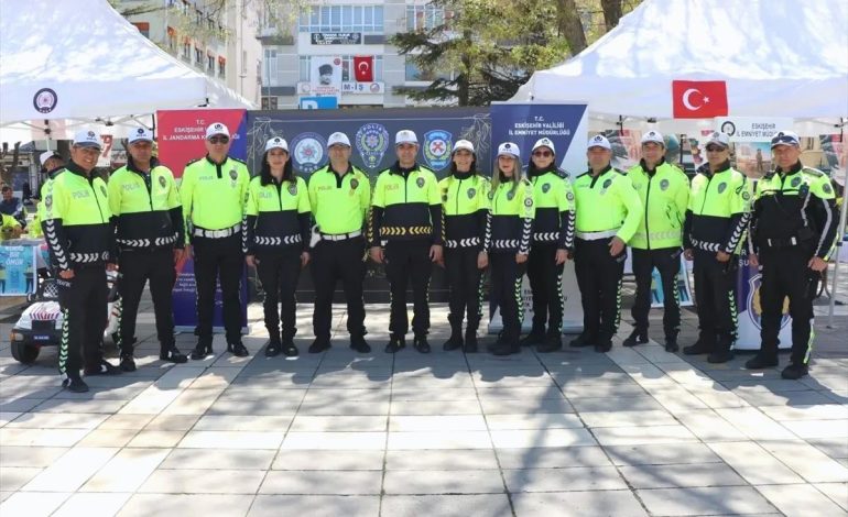 Eskişehir’de Trafik Güvenliği Günü Etkinlikleri Düzenlendi