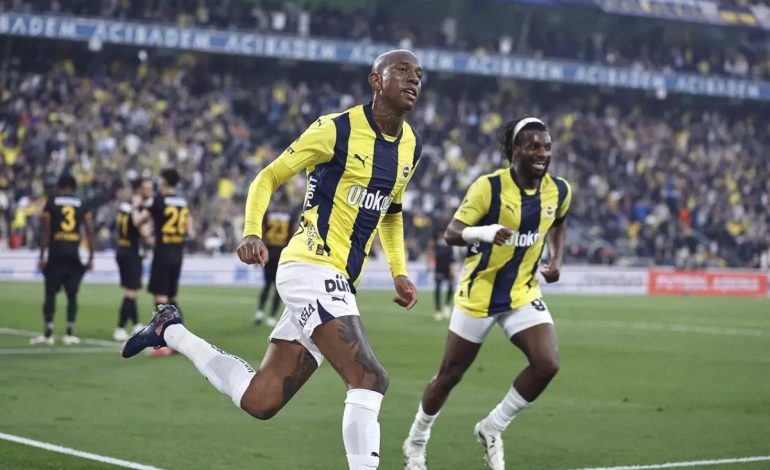 Fenerbahçe-Beşiktaş Derbisi