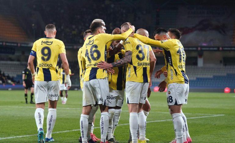 Fenerbahçe, dış sahada art arda 4. maçını kazandı