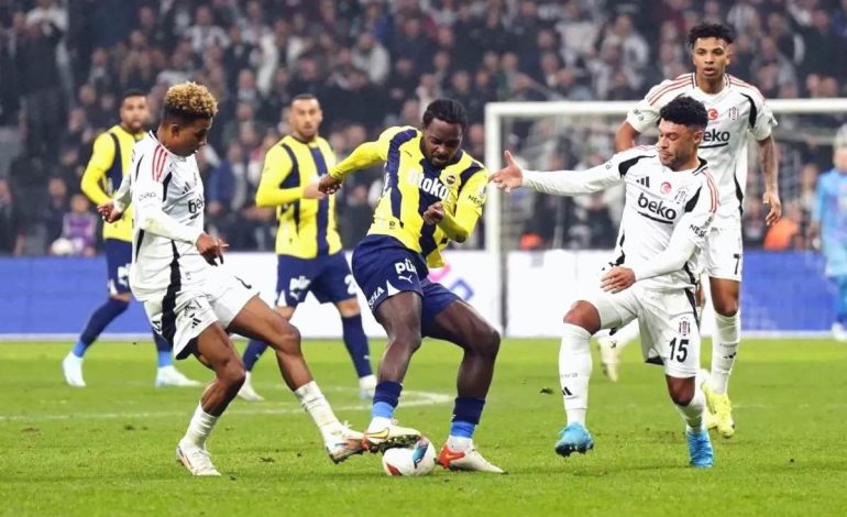 Fenerbahçe İlk Derbi Galibiyetini Arıyor