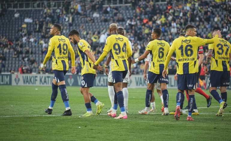 Fenerbahçe sahasında 2 maç sonra galip geldi