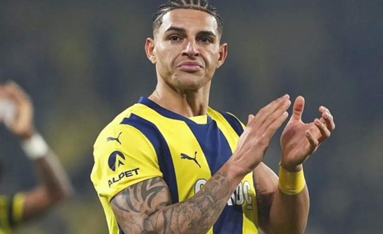 Fenerbahçe’de Diego Carlos için karar verildi