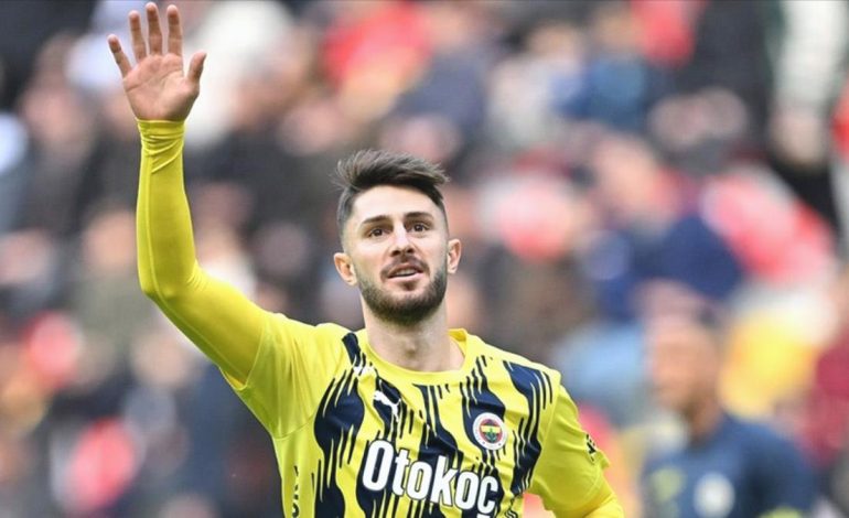 Fenerbahçe’de İsmail Yüksek’in sözleşmesi uzatıldı