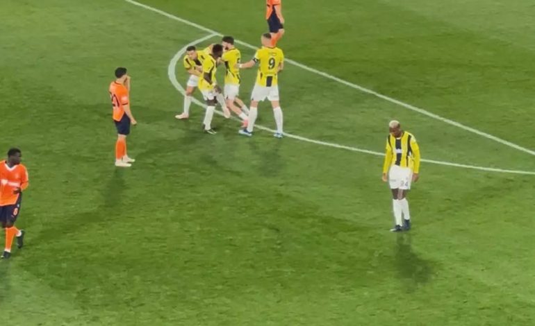 Fenerbahçe’de Tadic ve Talisca arasında gerginlik