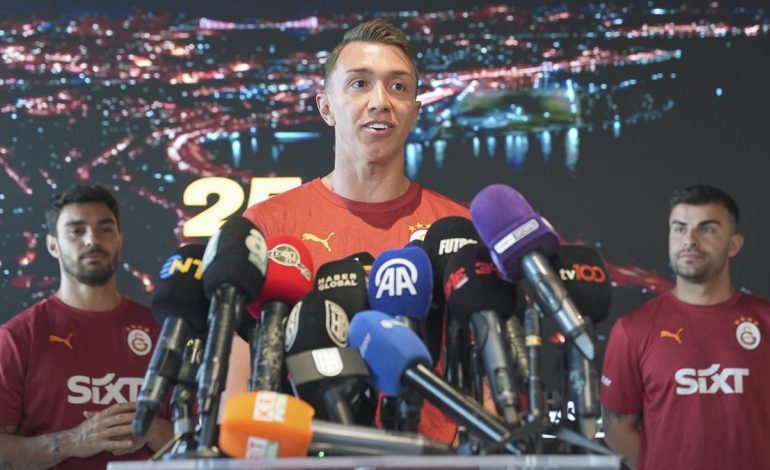 Fernando Muslera’dan Fenerbahçe’ye gönderme
