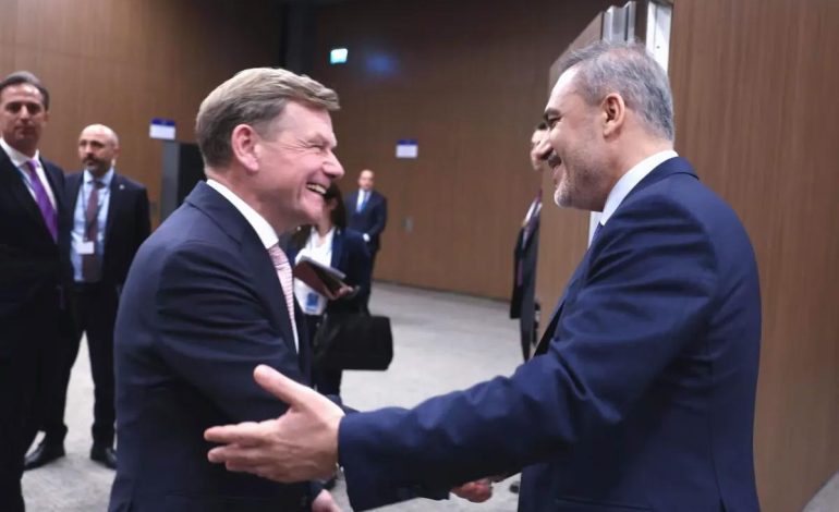 Fidan, Alman Bakan ile Görüştü