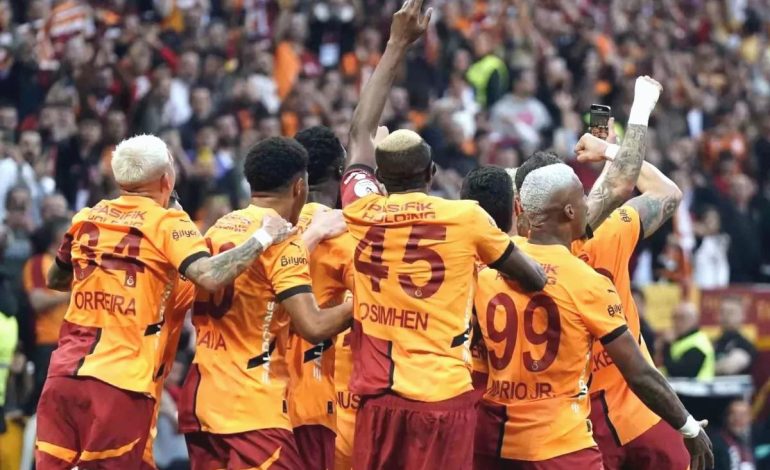 Galatasaray 3. Şampiyonluğunu İlan Etti