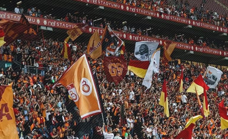 Galatasaray’da şok sakatlık! Takımın bel kemiği maça devam edemedi